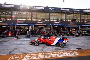 Versus / Duerksen ya toma contacto con el trazado de Zandvoort - PARAGUAYPE.COM