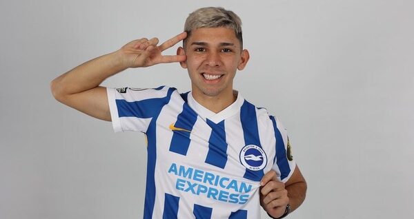 El mensaje de Nelson Haedo para Julio Enciso tras ser presentado en Brighton