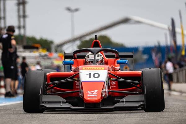 Crónica / El paraguayo Joshua Duerksen correrá mañana en Holanda