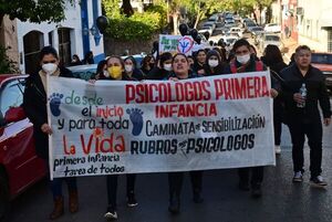 Psicólogos en “stand by” tras diálogo con el Ministerio de Educación y Ciencias - Nacionales - ABC Color