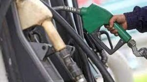 Petropar subirá precio de combustibles desde la madrugada del lunes