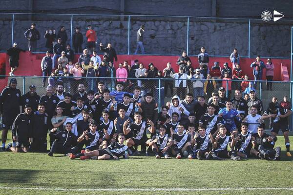 Crónica / De estar al borde de la muerte tras un accidente de tránsito a ser campeón con Olimpia