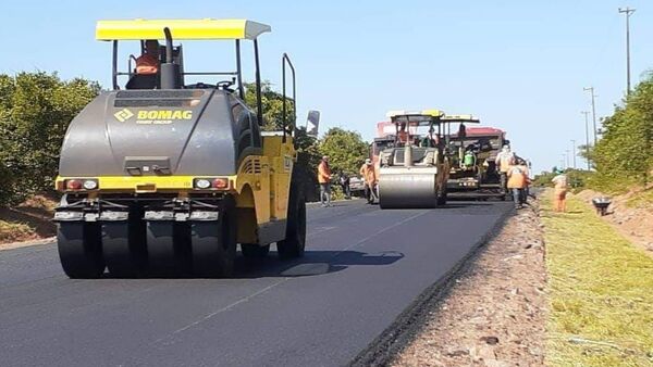 Representantes del BID destacan a Paraguay por obras durante la pandemia | Análisis Macro | 5Días