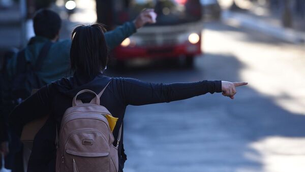 Pasaje de bus no aumentará de precio, por ahora