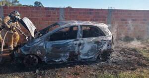 La Nación / Capiatá: denunciaron incendio de vehículo y en su interior hallaron un cuerpo calcinado