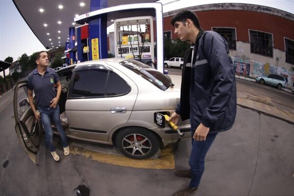 Según MIC, Petropar proveerá combustible por al menos dos meses a todo el país