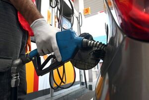 Combustibles: emblemas privados también suben precios desde este lunes, confirma Apesa - Economía - ABC Color