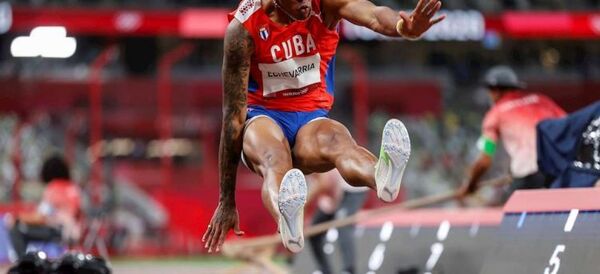 Campeón mundial de salto de longitud decide no competir más representando a Cuba
