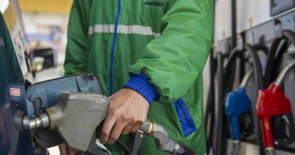 La Nación / Emblemas privados también subirán sus precios de combustibles desde el lunes