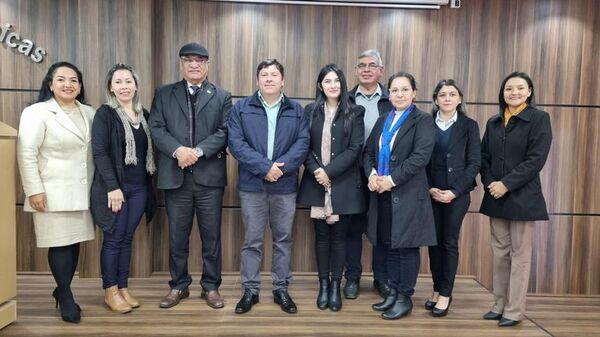 Capital incentivo: Premiarán a estudiantes emprendedores de la UNE - ABC en el Este - ABC Color