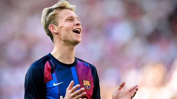 El Manchester United confía en el fichaje de De Jong