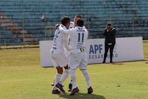 División Intermedia: Trinidense trepa a la cima y Fernando de la Mora sorprende a Pastoreo - Fútbol de Ascenso de Paraguay - ABC Color