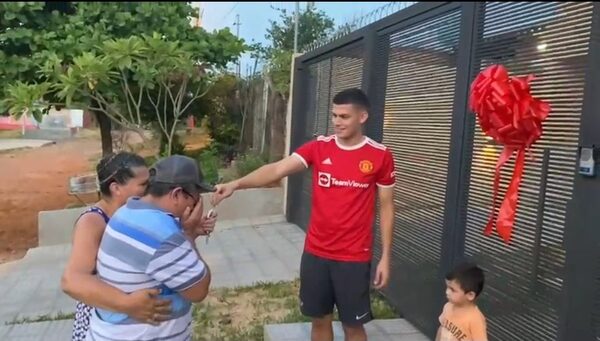 Versus / Por el Día del Padre, Conmebol recordó el gran gesto que tuvo Rodrigo Bogarín con el suyo - PARAGUAYPE.COM
