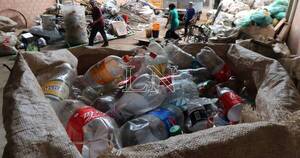 La Nación / Mi Barrio sin Residuos: Eladio Ortiz pudo graduarse de abogado gracias al reciclaje
