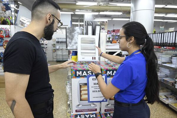 Precios altos de los combustibles seguirán y hay que prepararse, advierte exministro - Economía - ABC Color
