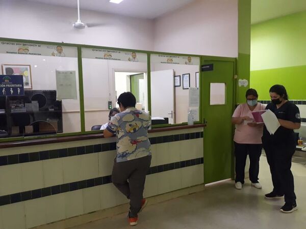 Descartan falta de medicamentos: “Estamos preparados” para nueva ola de COVID-19 - Nacionales - ABC Color