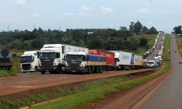 Camioneros se movilizan desde hoy ante nueva suba de combustibles