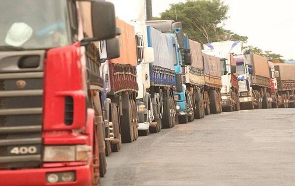 Ante nueva suba de combustibles camioneros se movilizan desde hoy – Prensa 5