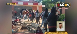 Larga fila en farmacia del Hospital de Calle´i - C9N