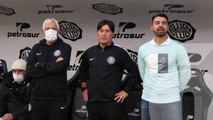 Crónica / La opinión de Cáceres por el 6-1 a “Resi” y el cruce por Sudamericana