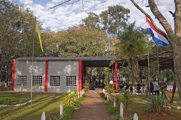 Habilitan renovada biblioteca municipal en Corpus Christi, Canindeyú