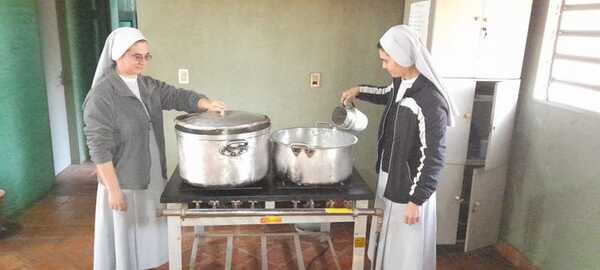 Religiosas realizan colecta de abrigos, calzados y alimentos en San Joaquín, departamento de Caaguazú