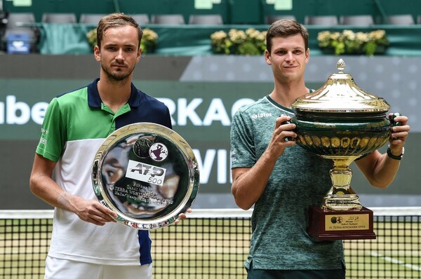 Diario HOY | Medvedev sigue como número 1, Hurkacz regresa al top-10