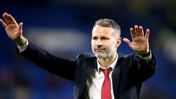 Ryan Giggs renuncia como seleccionador de Gales