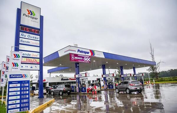 Petropar advierte que precio del combustible podría seguir en aumento