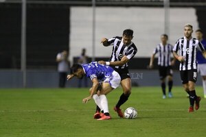 Versus / "Vamos a jugar en 'modo Chelsea' contra Libertad", dice el presidente de Sol - PARAGUAYPE.COM