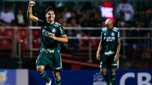 Palmeiras se llevó el clásico ante São Paulo con gol de Gustavo Gómez