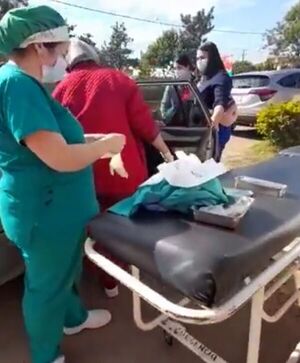 Una mujer dio a luz en un taxi camino al hospital de Paraguarí - Nacionales - ABC Color