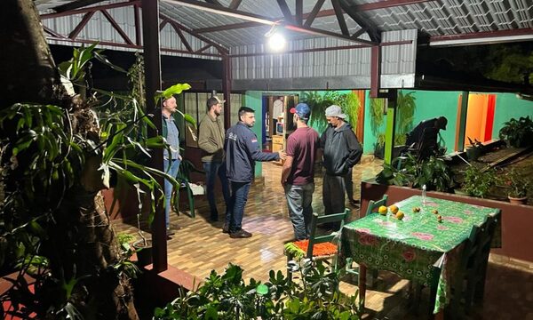 Dúo de delincuentes toma por asalto una vivienda y roba dinero y un automóvil – Diario TNPRESS