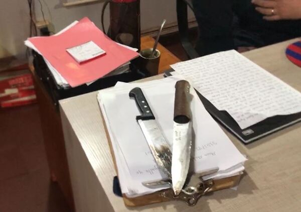 Turba ataca con cuchillos a dos estudiantes franqueños - La Clave