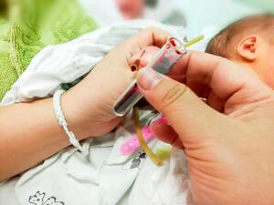 Diario HOY | Bebé iba a morir porque sus padres alegaban "creencia" para evitar transfusión de sangre