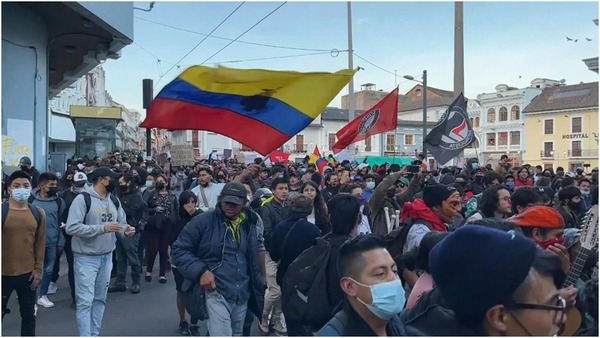 El ministro de Defensa de Ecuador dijo que “la democracia está en serio riesgo” por las protestas contra el gobierno de Lasso | 1000 Noticias