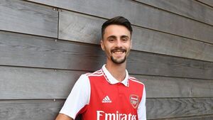 El Arsenal confirma el fichaje de Fabio Vieira
