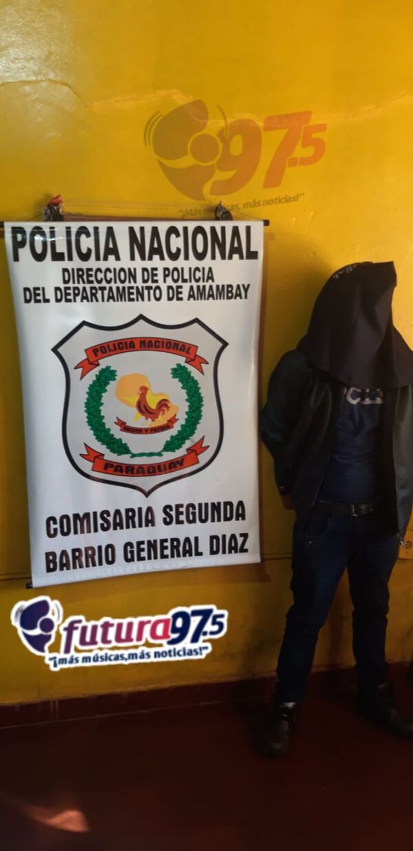 Robó celular fue pillado por el dueño y quedó detenido