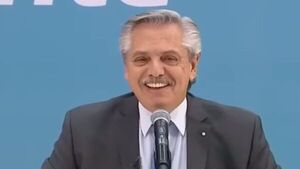 Presi de Argentina habló de "Garganta profunda" y alborotó las redes