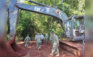Lago Itaipú: Armada destruyó puertos clandestinos