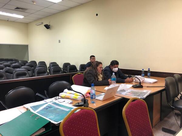Seis años para excomandante policial y comisan varios de sus bienes por caso vales | 1000 Noticias