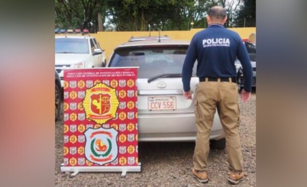 Joven estaba al mando de su vehículo que había denunciado como hurtado