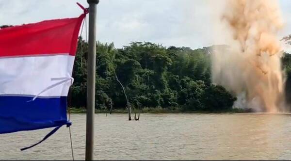 Crónica / En feroz operativo destruyen 10 puertos clandestinos en Canindeyú