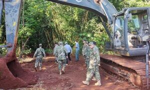Armada destruyó 10 puertos clandestinos utilizados por contrabandistas en Canindeyú