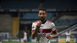 Diario HOY | Flamengo rescinde el contrato del chileno Mauricio Isla