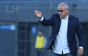 Arce sobre a Palmeiras: 'Le ganan a todos, pero engañan mucho'
