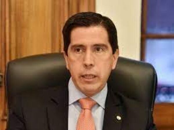 Ministro del Interior no descarta que alguna filtración haya impedido detención de Aguacate