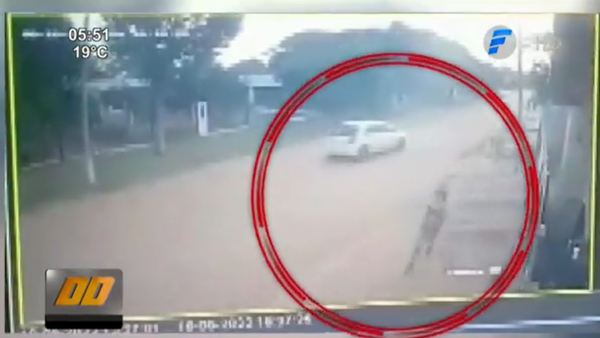 Niña corre pidiendo auxilio cuando un hombre intenta subirle a su auto