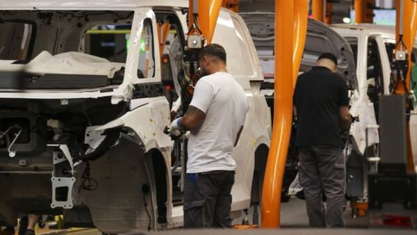 CEO de Volkswagen advierte que las plantas de automóviles están en riesgo | Negocios | 5Días
