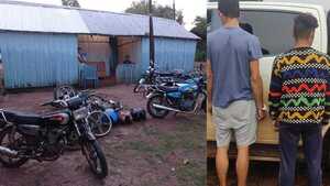 Desmantelan aguantadero de motos “carneadas”  y detienen a dos jóvenes
